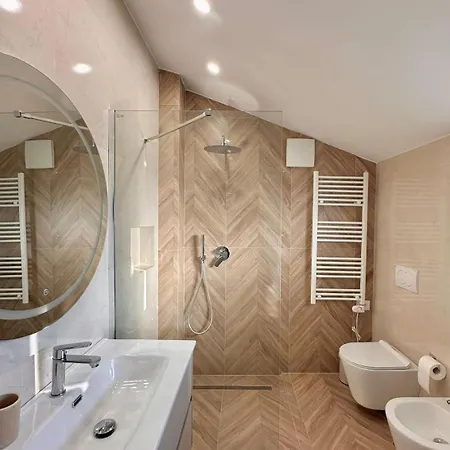 Abc Blloku Center * تيرانا